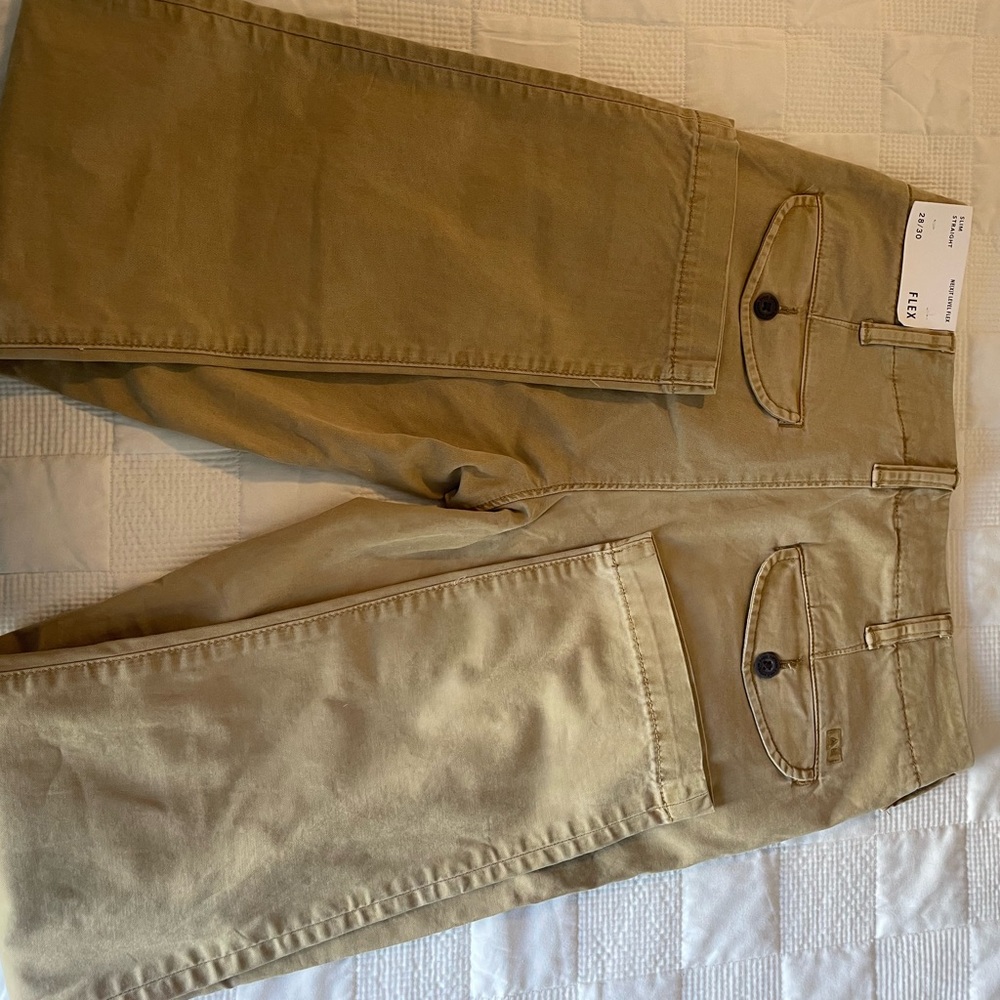 American Eagle AE Next Level Flex pants are styled in a slim straight fit